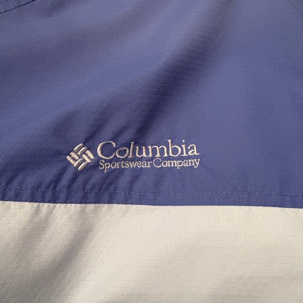 Columbia Women's Arcadia Rain Jacket. Size Large - Picture 2 of 7